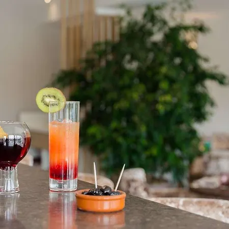 Val Baussenc, The Originals Relais Hotel Maussane-les-Alpilles