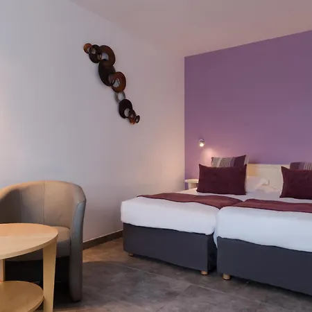 Hotell Val Baussenc, The Originals Relais Maussane les Alpilles