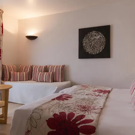 Val Baussenc, The Originals Relais